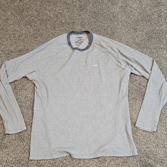 Patagonia Men's Base Layer Light Gray Long Sleeve Tee Top Sz XL - Picture 1 of 7